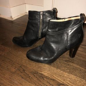 Frye Miranda Bootie size 10 - barely worn
